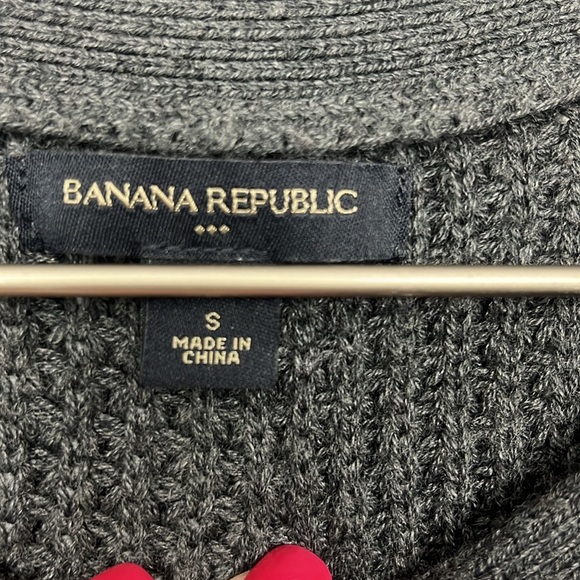 Banana Republic Womens Cardigan S Gray Double Breasted Crop Waffle Knit Boxy EUC - Picture 2 of 12